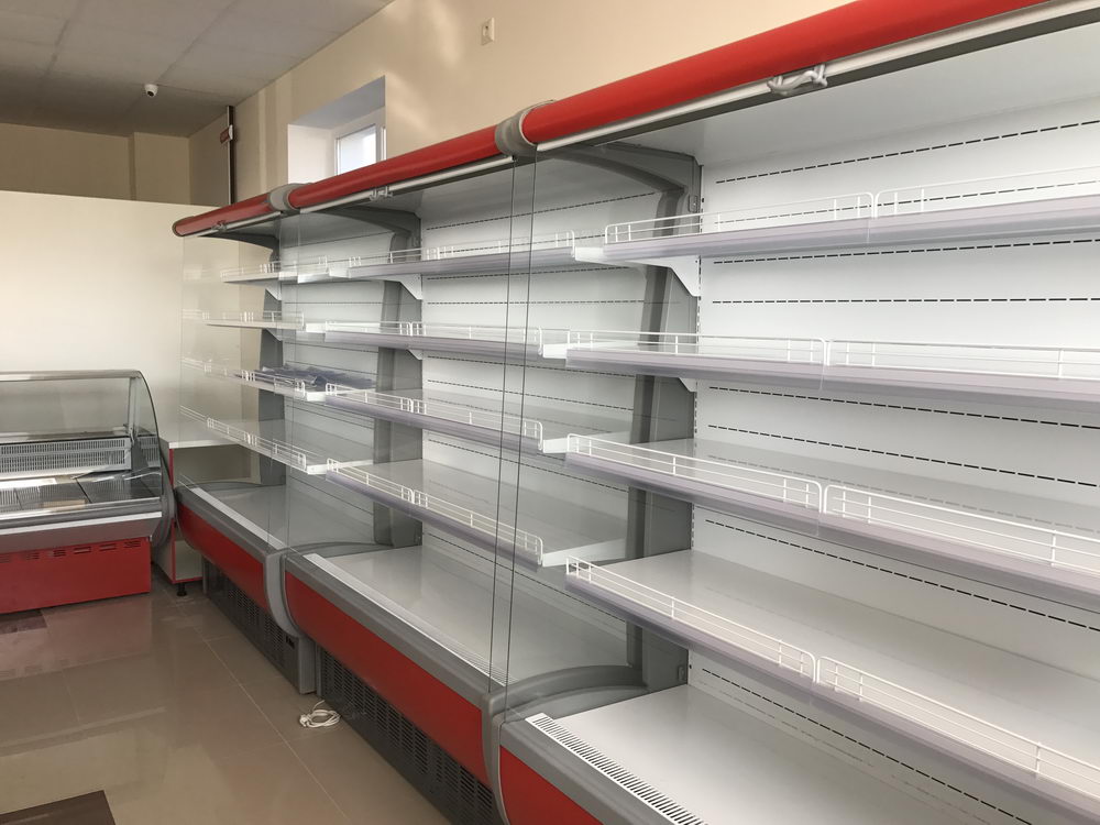 Холодильные витрины в магазинах Крыма
